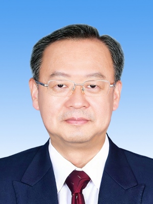 陳建文，男，漢族，1965年9月生，研究生學(xué)歷，中共黨員，現(xiàn)任人民日報社總編輯。